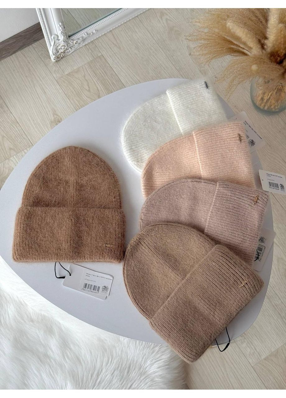 Женская шапка шерстяная с ангорой / Теплая зимняя шапка с отворотом / Женская шапка мягкая вязаная No Brand (366571856)