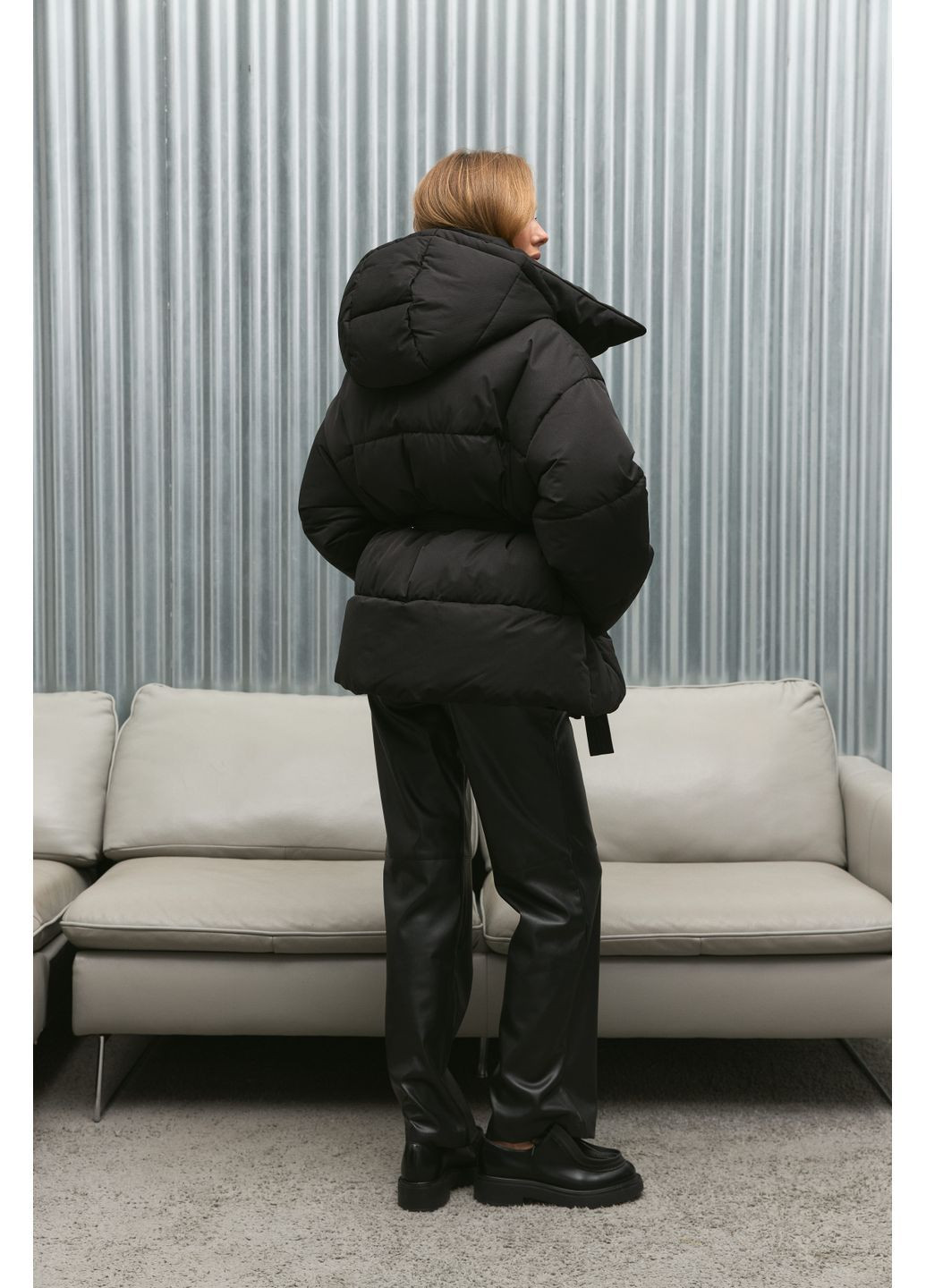 Чорний Пуховик Twice