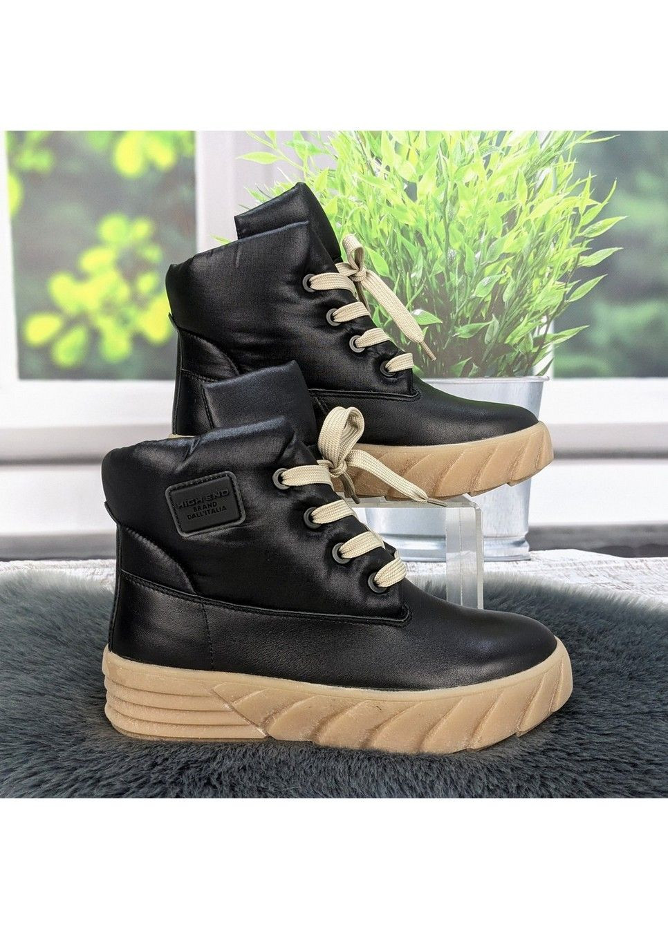 Черевики зимові шкіряні для дівчинки чорні з бежевим на шнурках Мальви (345064245)