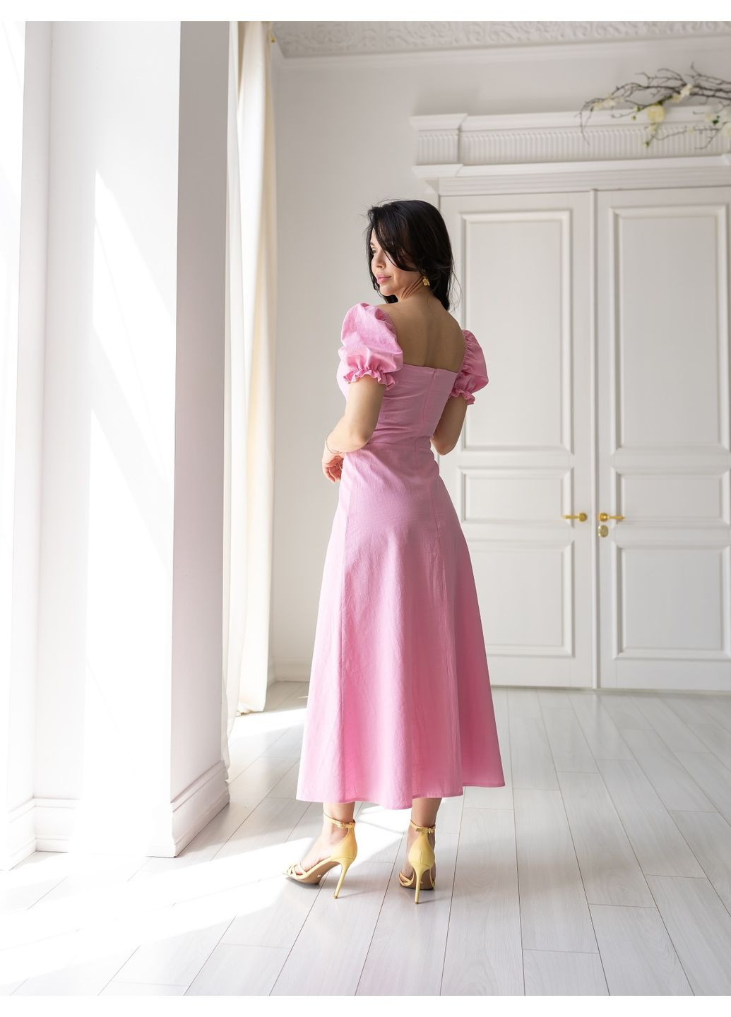 Рожева кежуал сукня Larionoff однотонна