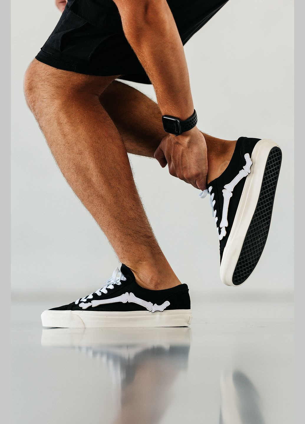 Чорно-білі Осінні кросівки чоловічі No Brand