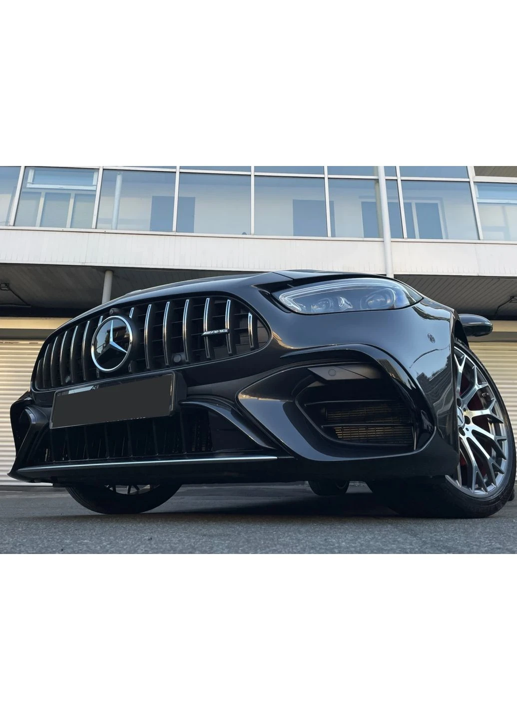 Передній бампер в зібраному вигляді (AMG C63 Design) для Mercedes C-class W206 2022- рр No Brand (391755635)