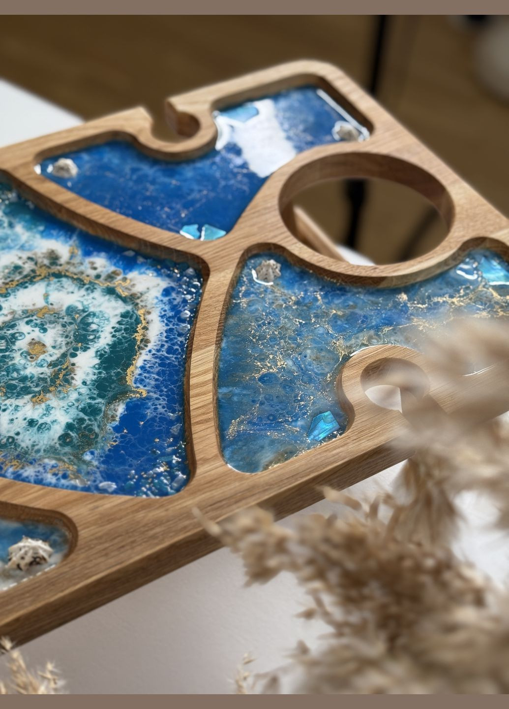 Дубовый винный столик (столик для завтраков) с эпоксидной смолой в морском дизайне KorriArt (315391429)