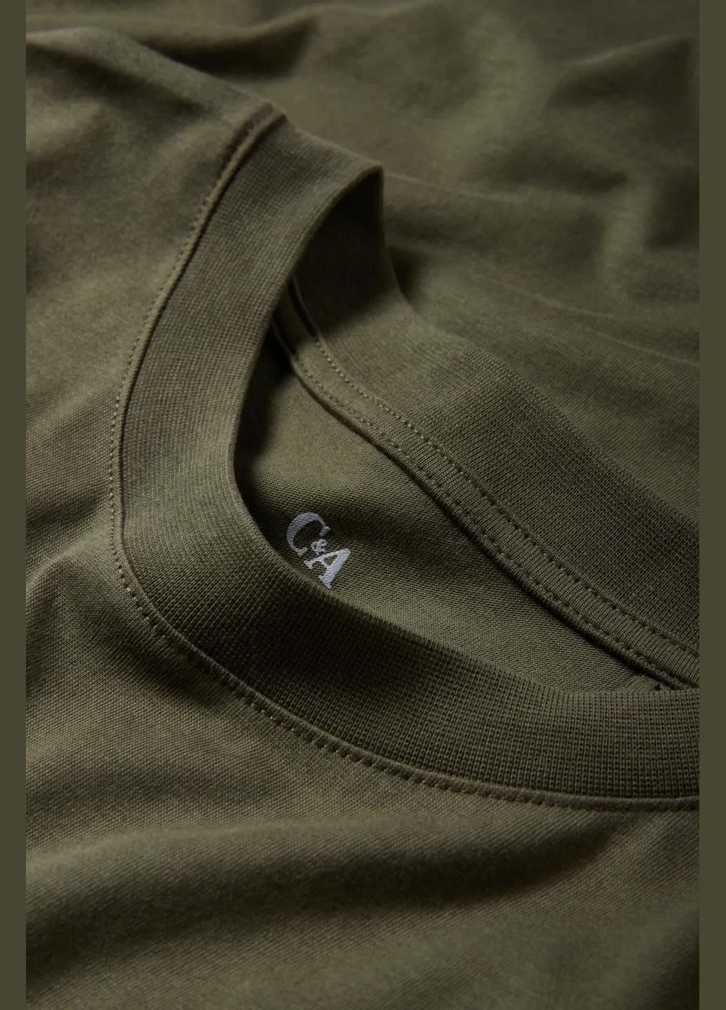 Оливковое (хаки) кэжуал платье-футболка C&A однотонное