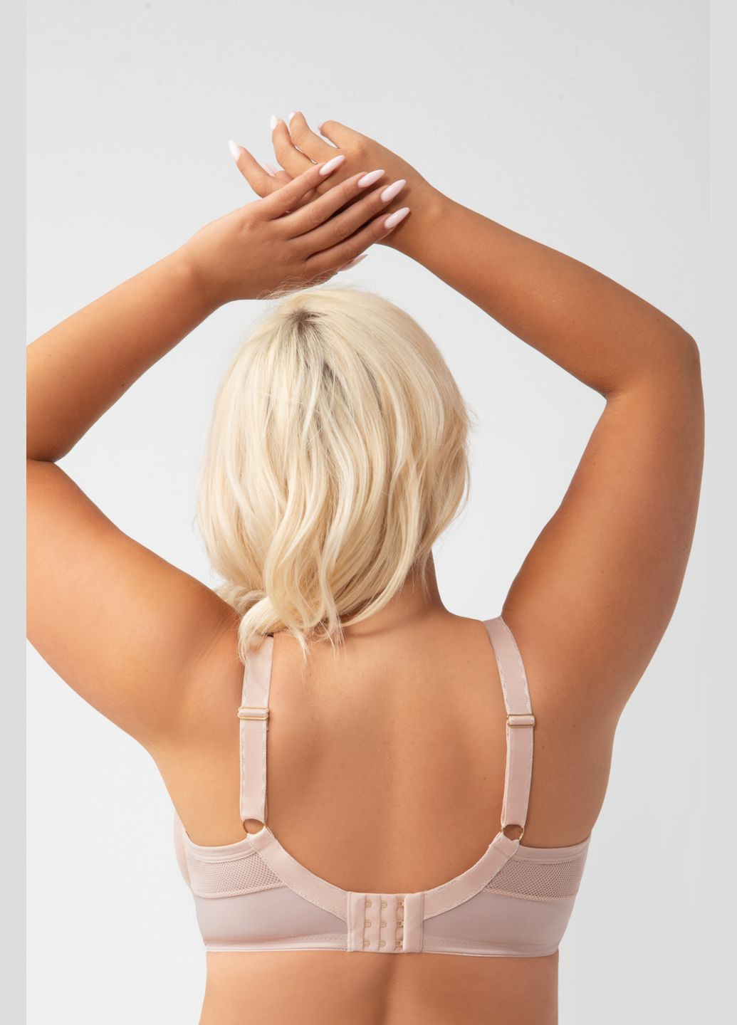Бежевий жіночий бюстгальтер Gorsenia з кісточками поліамід
