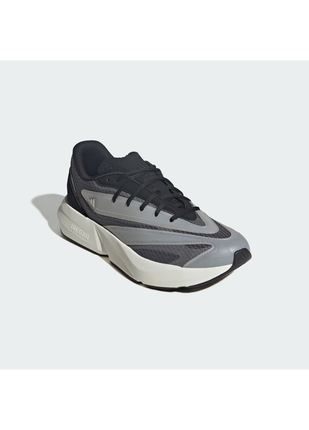 Сірі кросівки lightblaze adidas