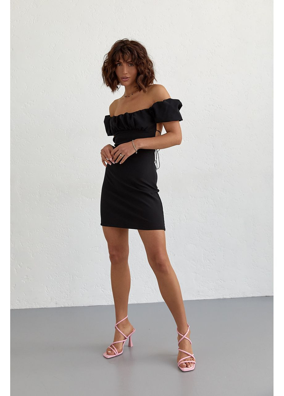 Черное вечернее короткое платье со шнуровкой на спине с открытой спиной Byron однотонное