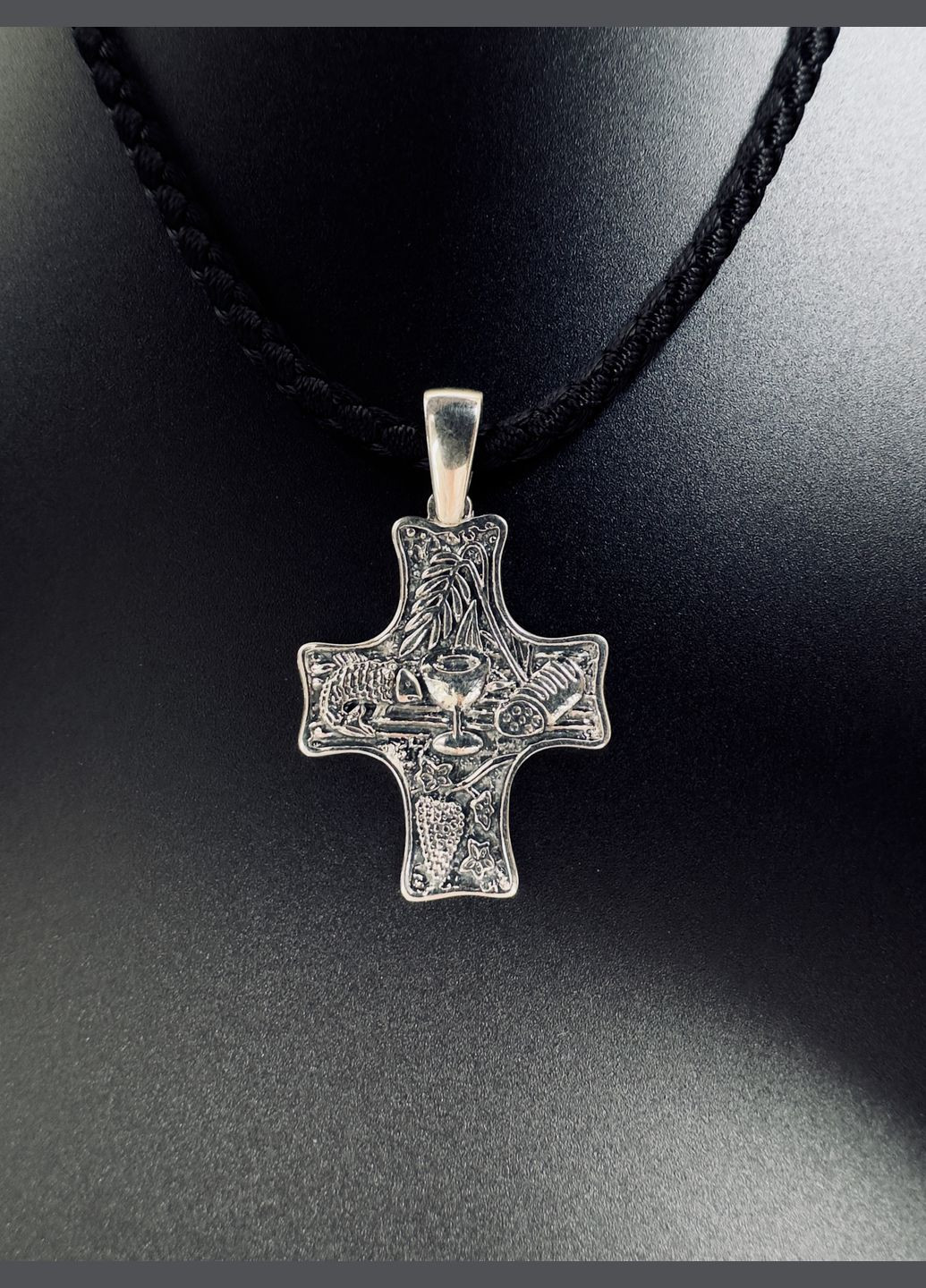 Срібна підвіска "Згарда благополуччя" чернена на шнурку Family Jewelry House (322777239)