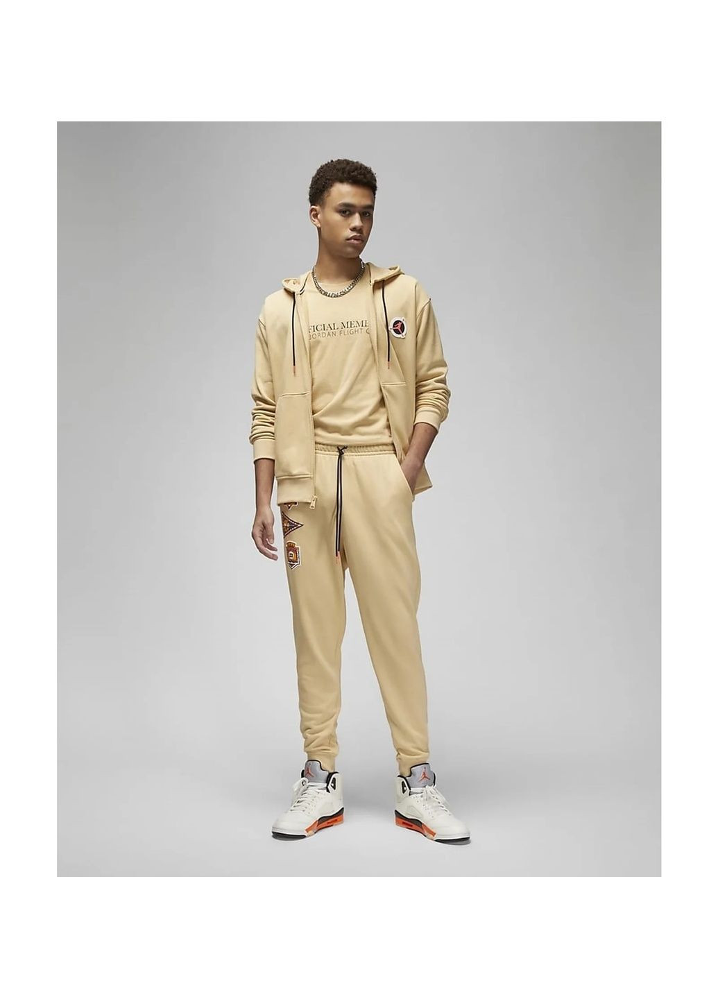 Бежевые демисезонные брюки Air Jordan