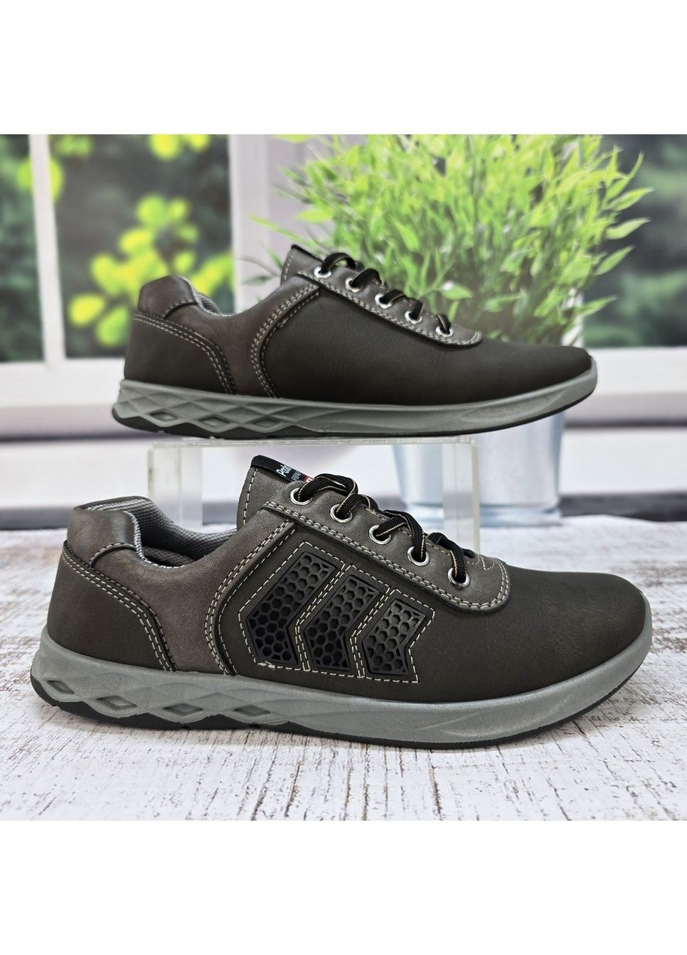 Коричневі Осінні кросівки чоловічі Paolla