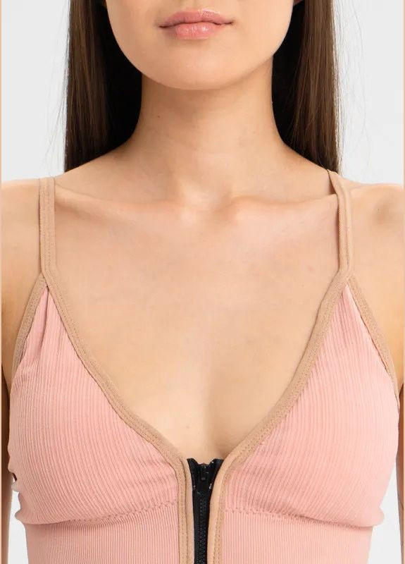 Топ жіночий спортивний на блискавці, топ зі вставними чашечками No Brand (295045444)