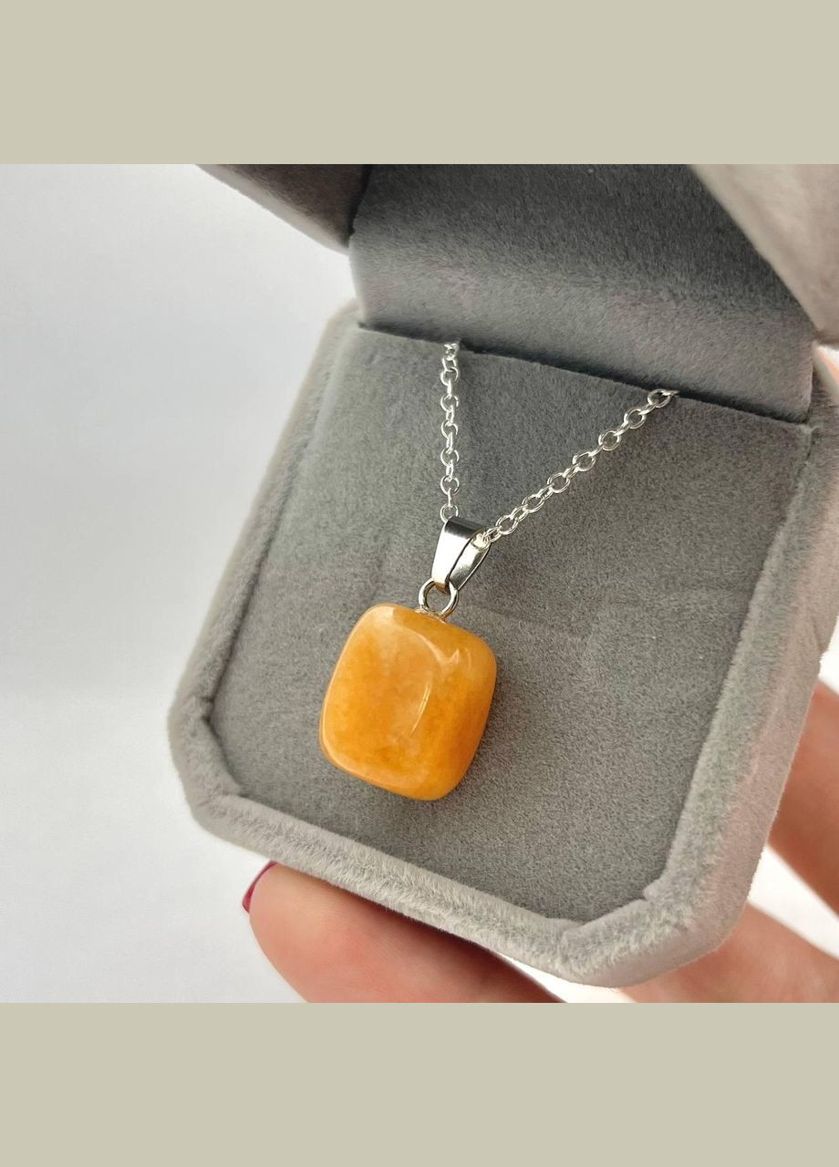 Кулон талісман з натуральним каменем Сердолік у формі "міні блок" на ланцюжку сталь у оксамитовій коробочці Овен (331291816)