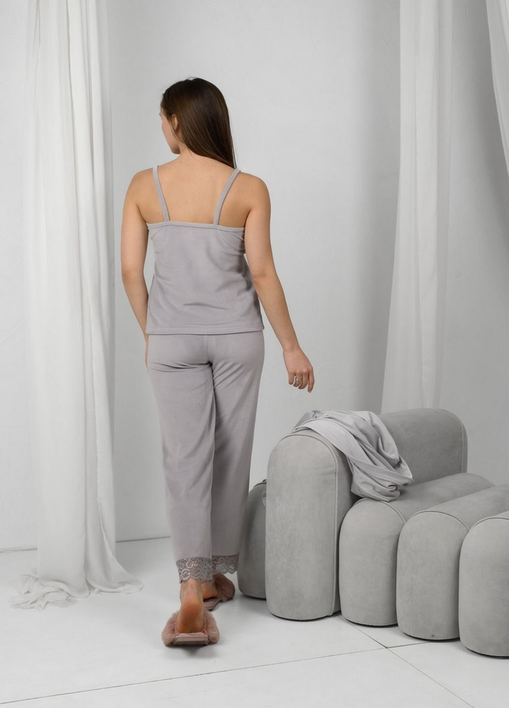 Світло-сіра піжама жіноча для дому велюрова N.EL.