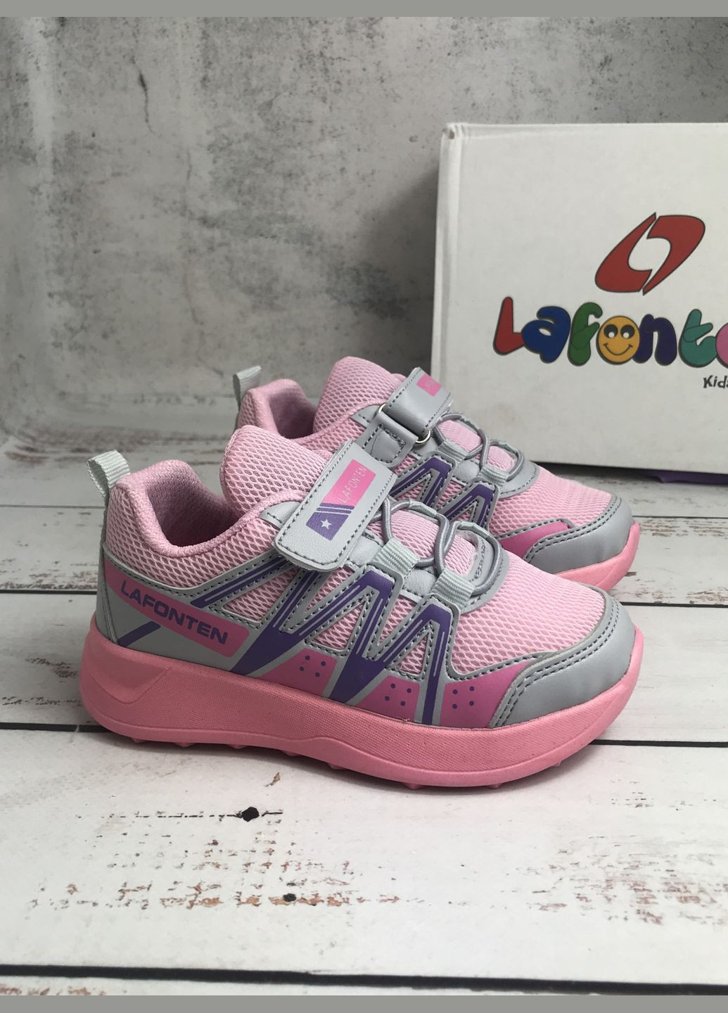Розовые всесезонные кроссовки детские для девочки розовый (116) Lafonten