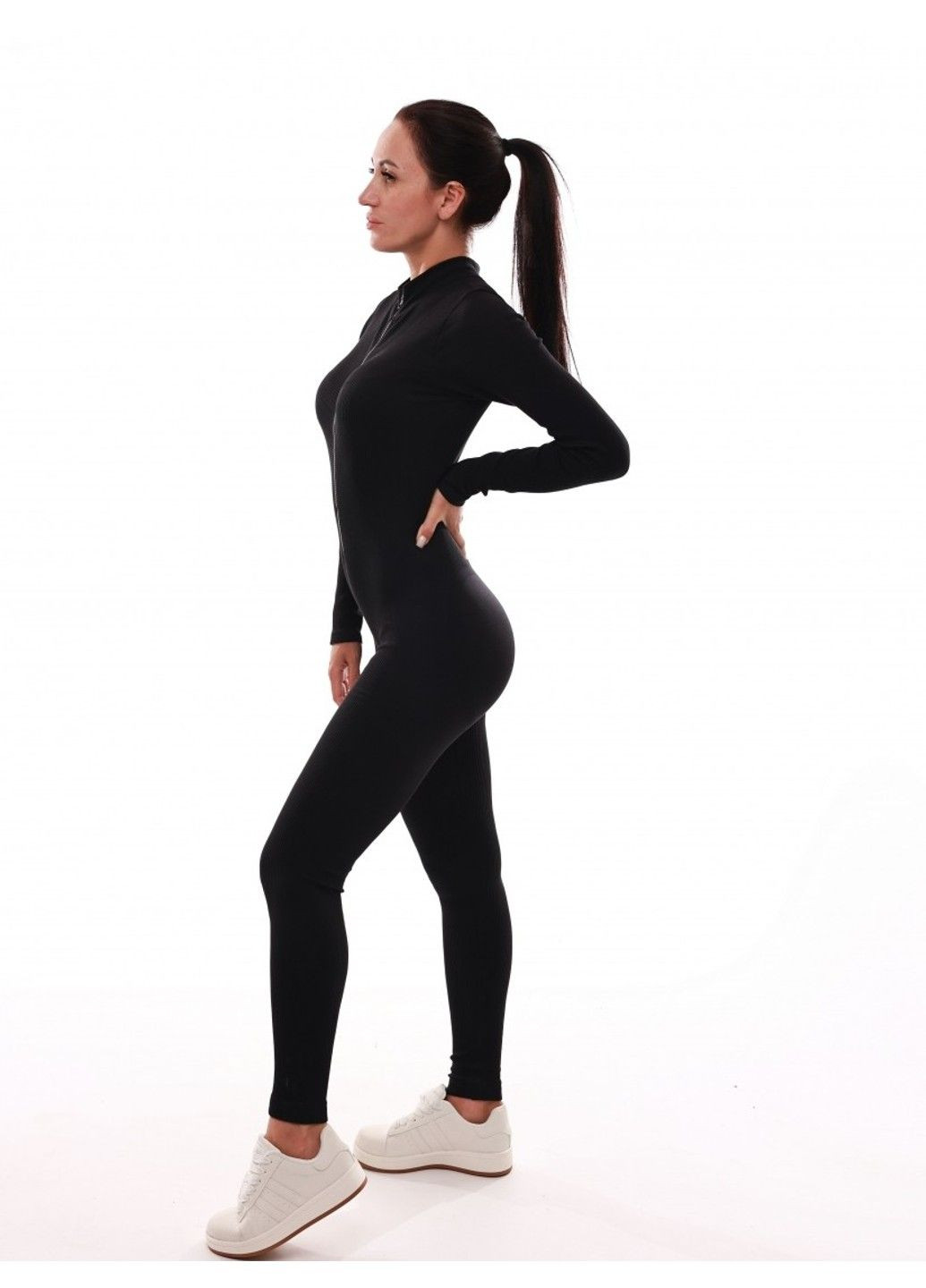 Жіночий комбінезон NaNa чорний трикотаж