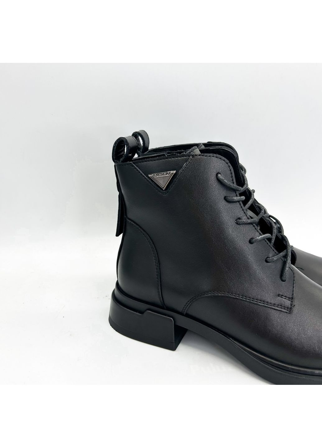 Осенние ботинки (р) кожа 0-1-1-1285-021-20 Danler