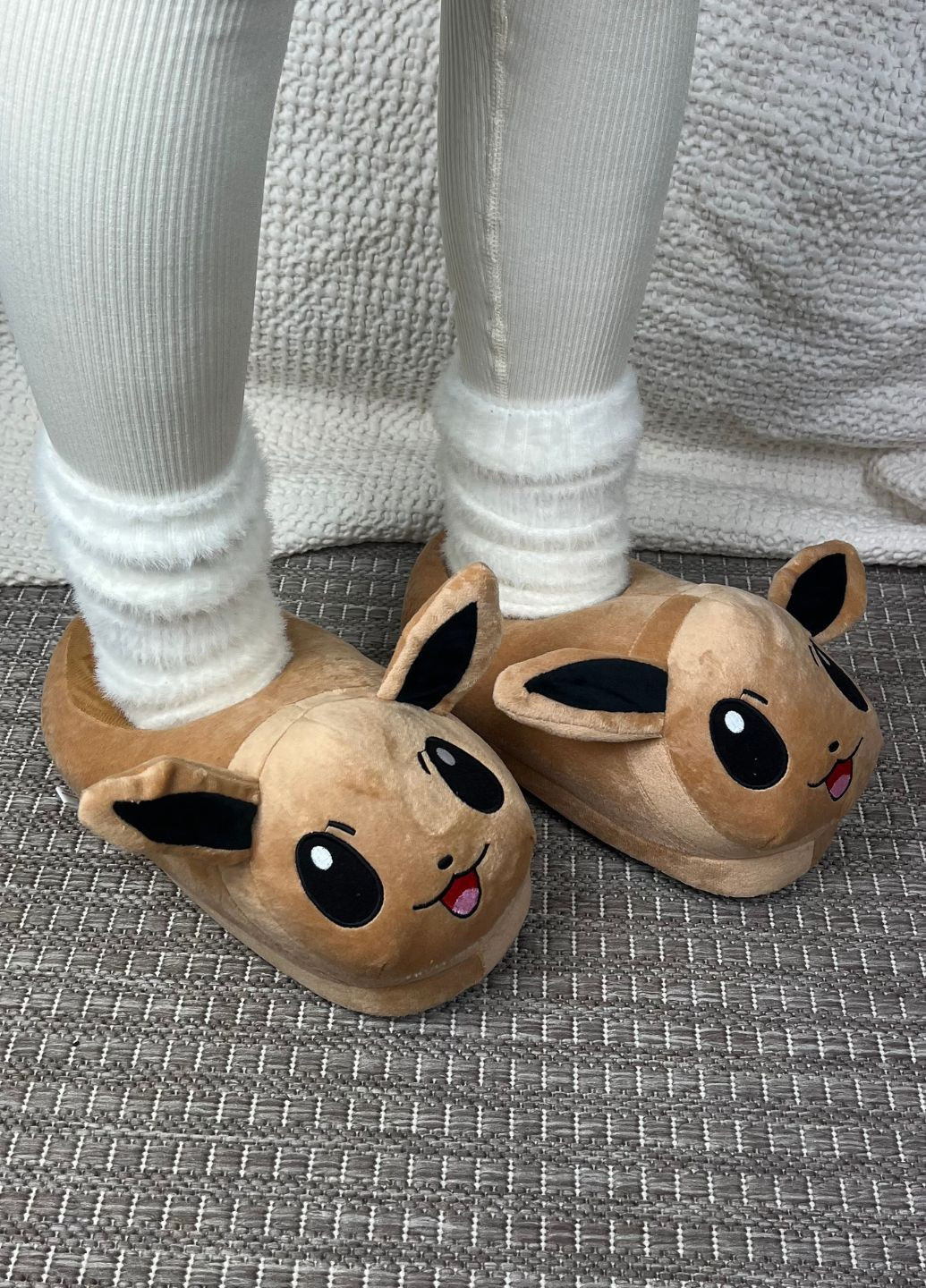 Коричневые женские плюшевые тапочки игрушки иви с нескользящей подошвой My Kigu с вышивкой, с ушками