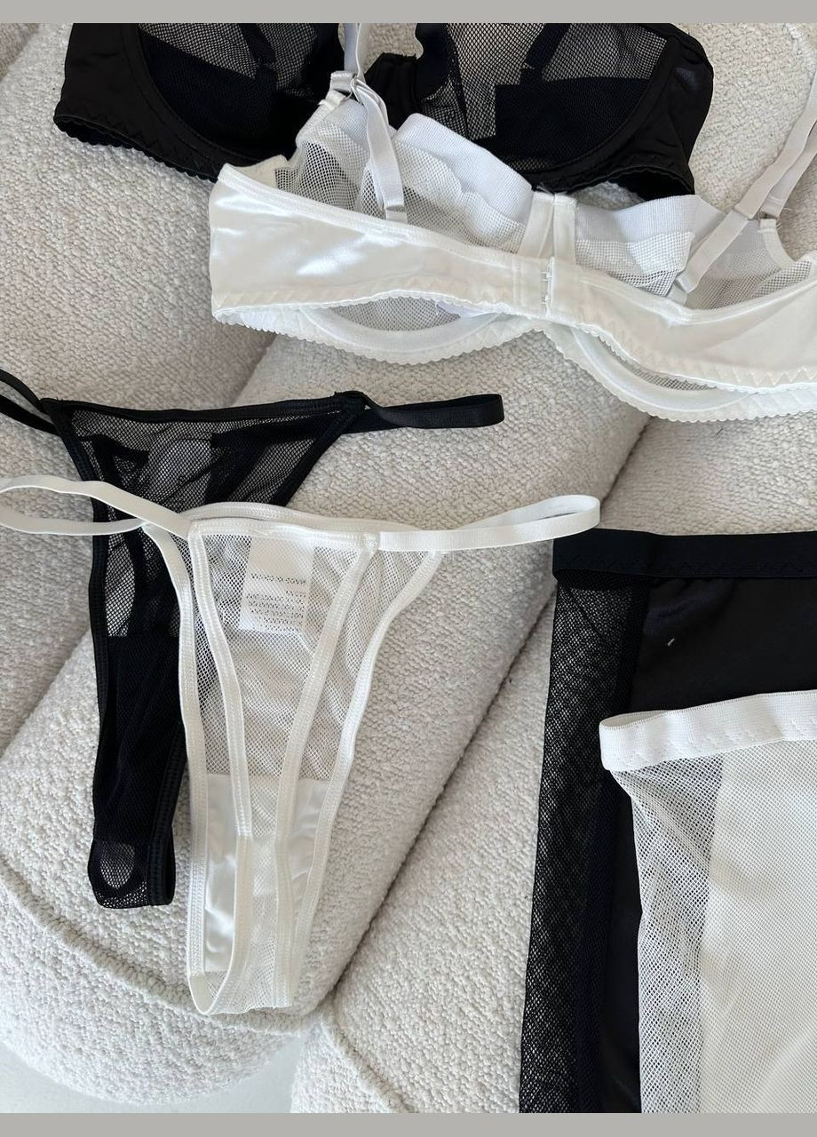 Белый комплект нижнего белья Domino