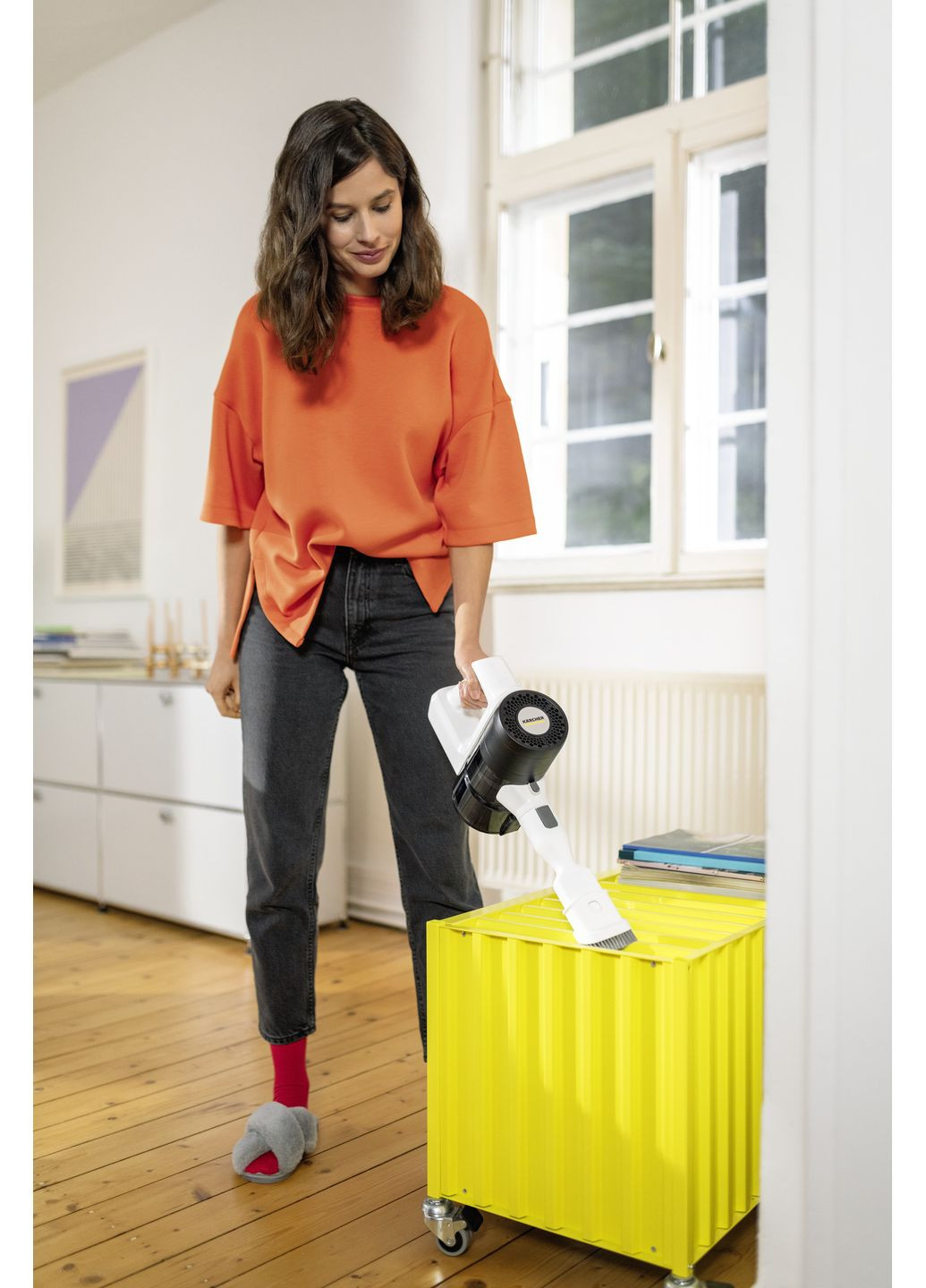 Пилосос безпровідний KVA 2, конт пил -0.6л, автон. робота до 40хв, вага-2.06кг, білий KARCHER (361852396)