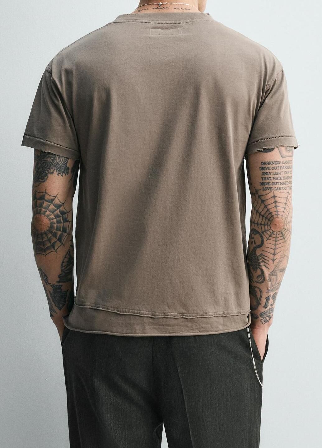 Сіро-бежева футболка Zara