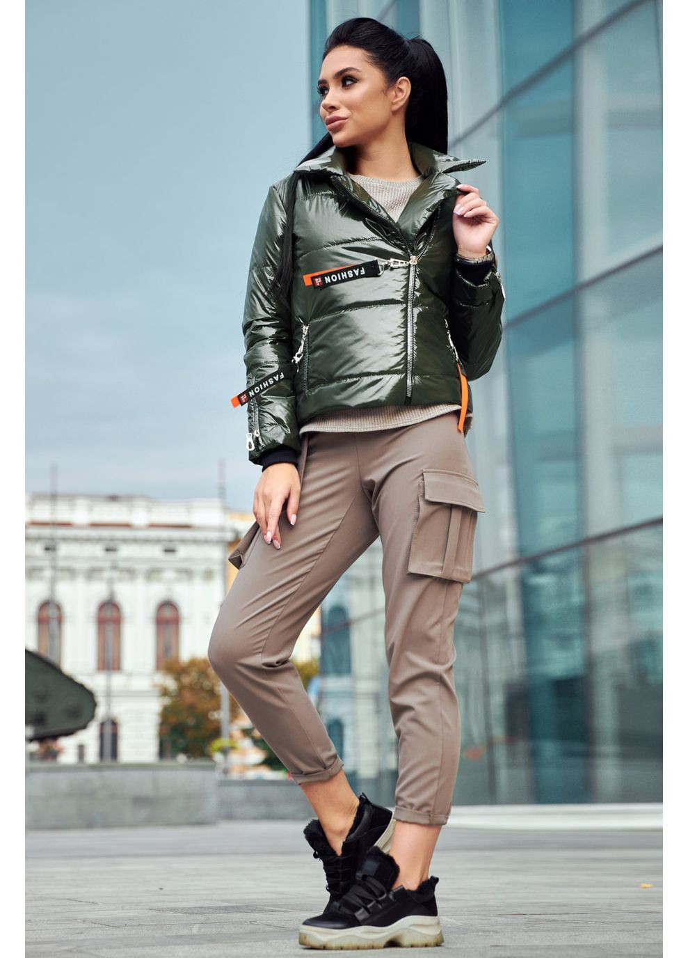 Зеленая демисезонная куртка-косуха 1630.4290 Seventeen