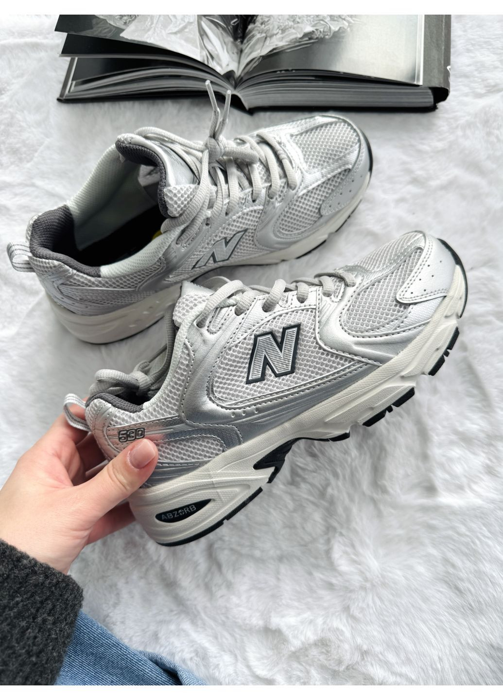 КРОСІВКИ ЖІНОЧІ NEW BALANCE 530 SILVER METALLIC НЬЮ БЕЛАНС 530 No Brand комбіновані демісезони (368858113)