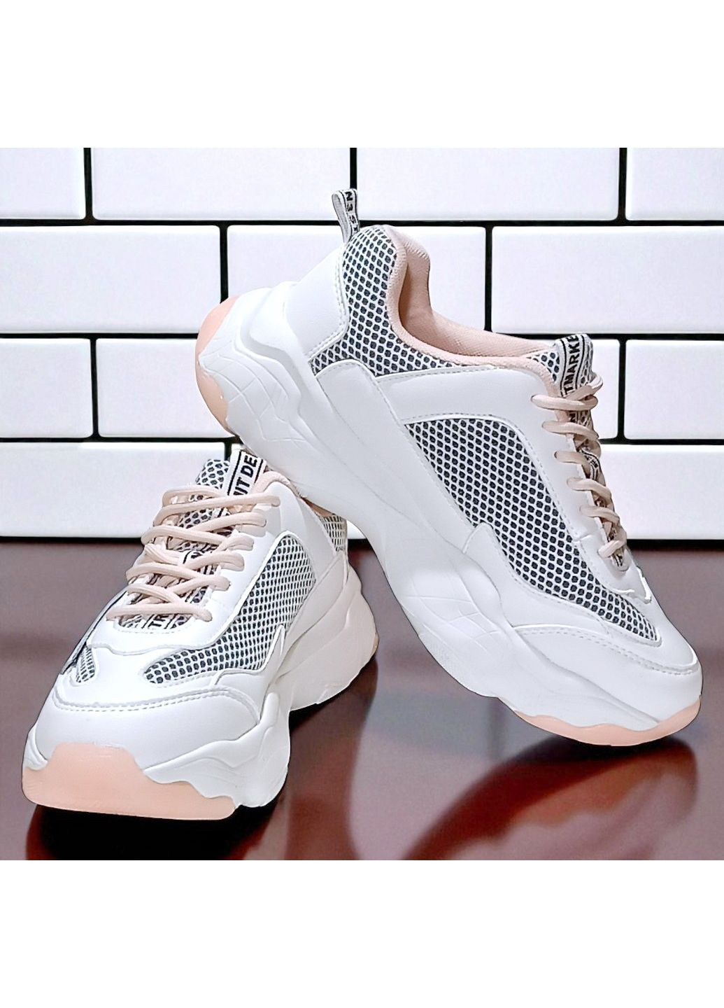 Білі осінні демісезонні ортопедичні кросівки для дівчинки підлітка Biki