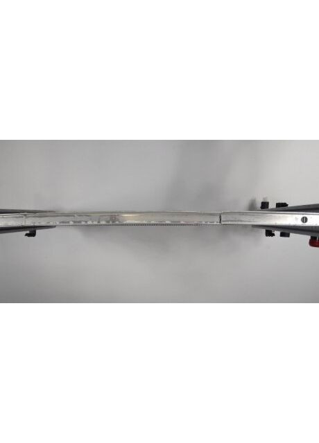 Радиатор охлаждения УЦЕНКА. НЕЗНАЧЕННОЕ ПОВРЕЖДЕНИЕ РАДИАТОРА.CHEVROLET AVEO (T300) (11-) 1.6 16V 61715 Nissens (366193560)