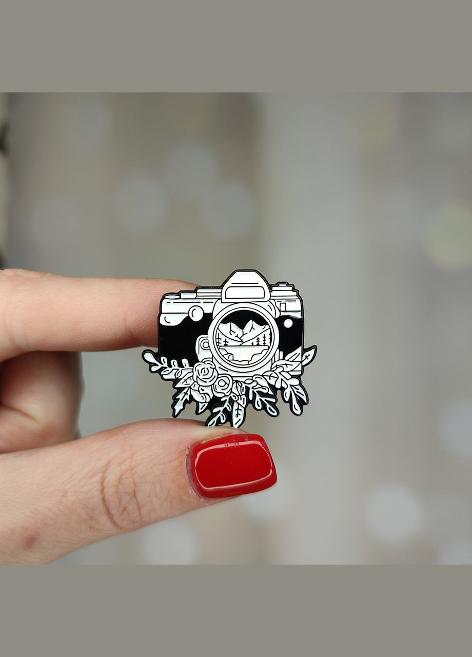 Металлический значок, пин "Фотоаппарат" SureGeek (314808588)