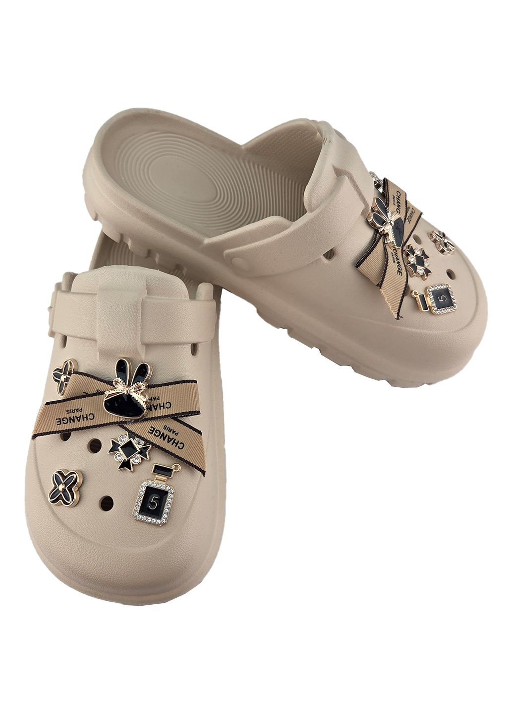 Шлепанці крокси жіночі з джібітсами No Brand (335211411)