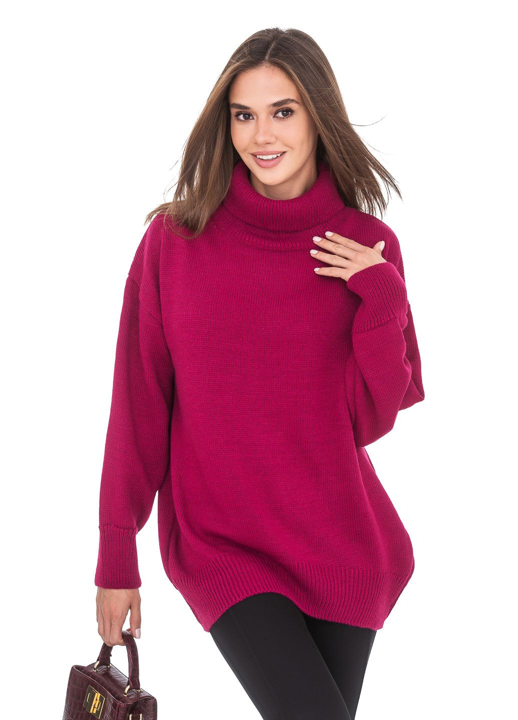 Малиновий светр оверсайз з високим коміром-стійка. SVTR