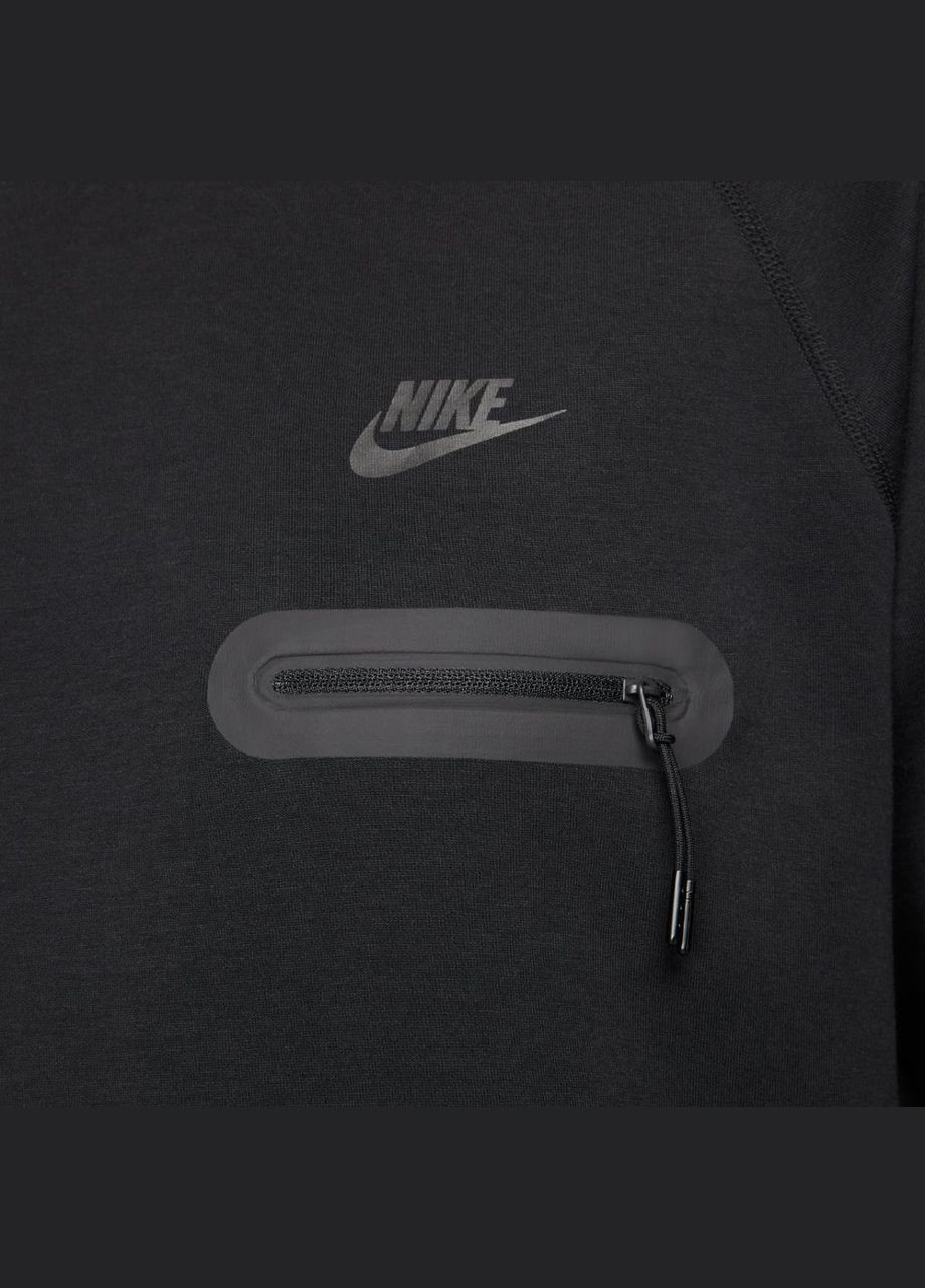Черный демисезонный лонгслив Nike