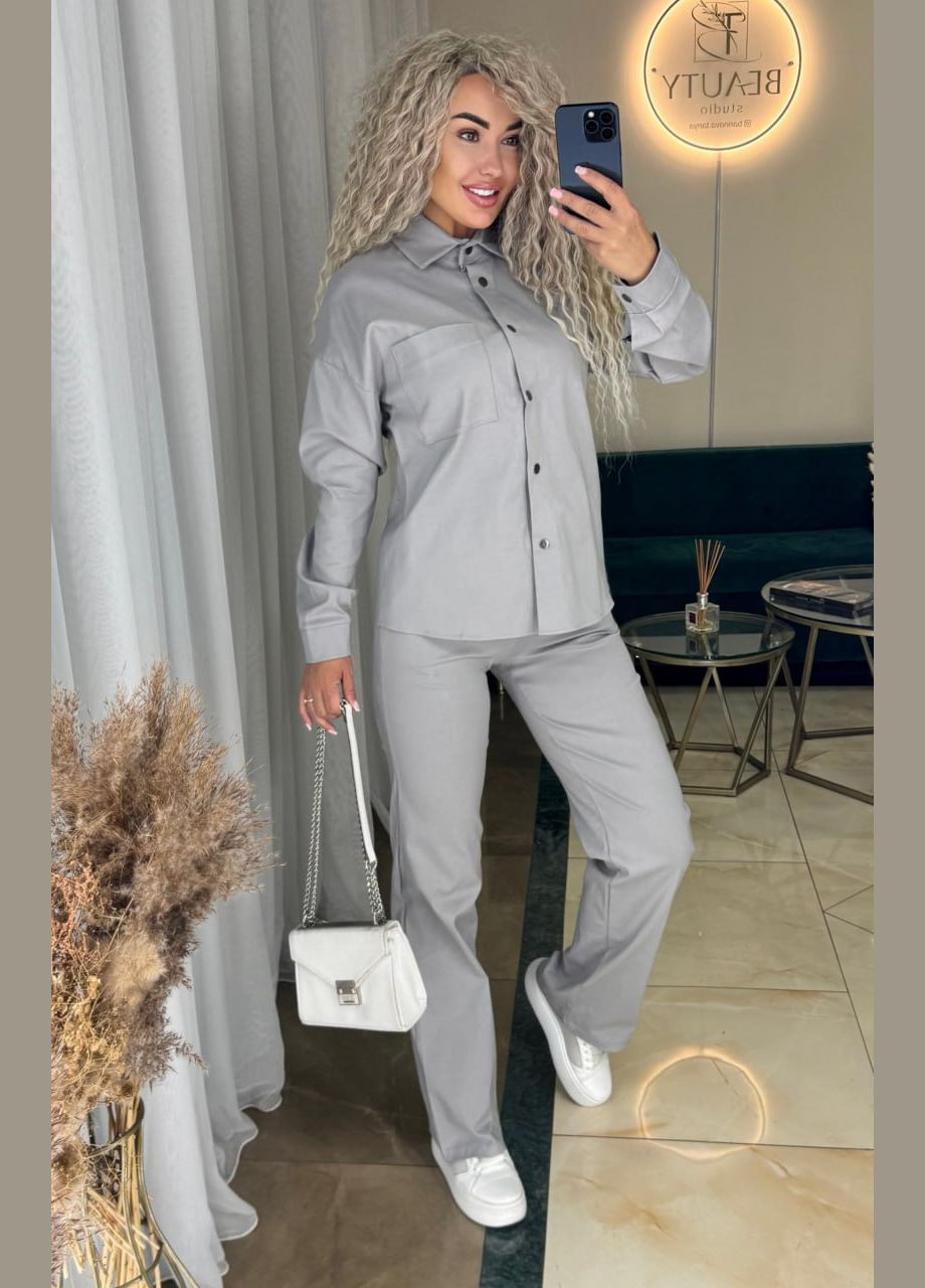 Жіночий джинсовий костюм з сорочкою та штанами Adelante (319352429)