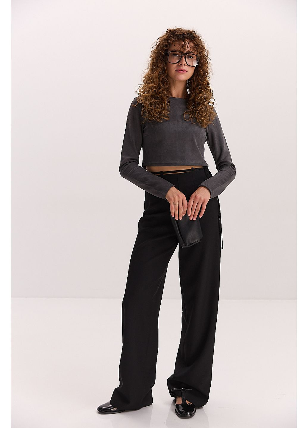 Женские классические черные брюки с тонким поясом-завязкой над талией Arjen (353305972)