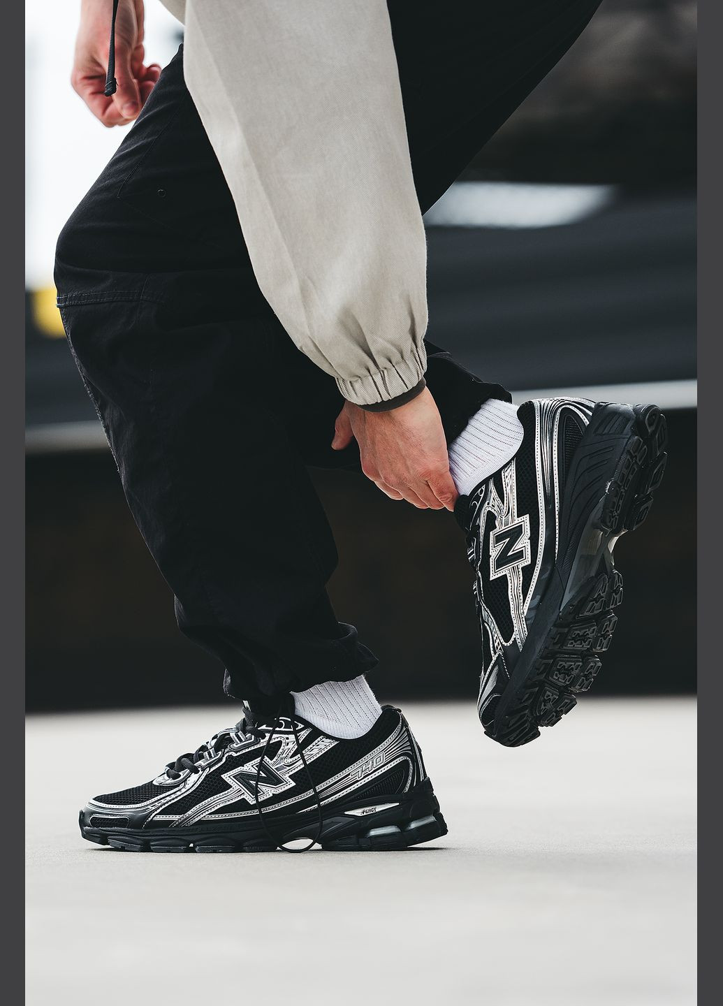 Черные всесезонные кроссовки мужские и женские new balance 740 black white | нью беланс 740 черные белые No Brand