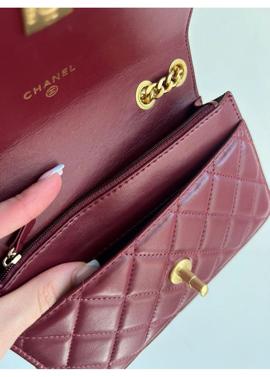 Сумка женская Wallet On Chain Burgundy Calfskin Aged Gold Hardware No Brand (362044578)