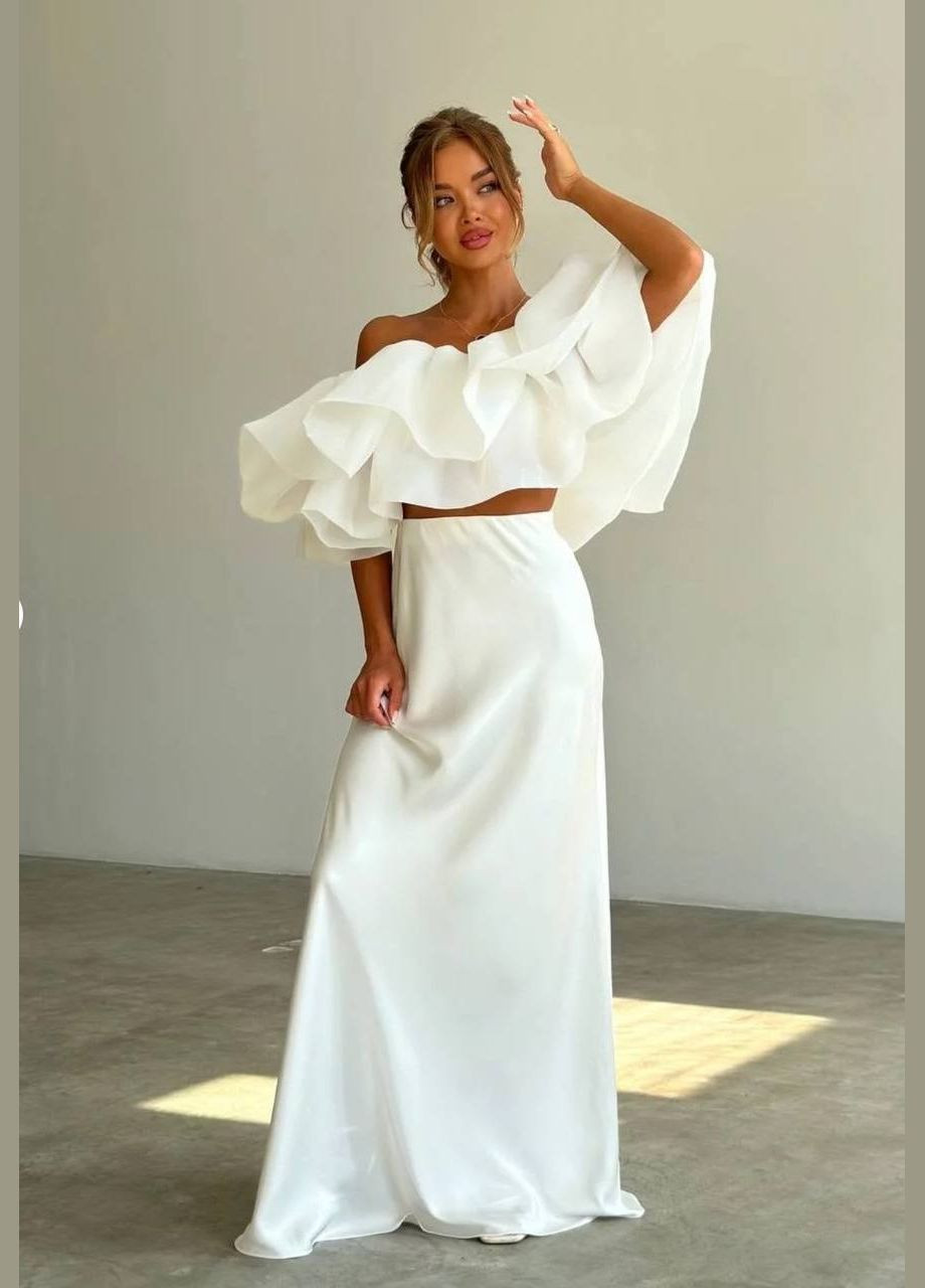 Ідеальна жіноча спідниця з королівського атласу SAVOY BRAND (327419703)