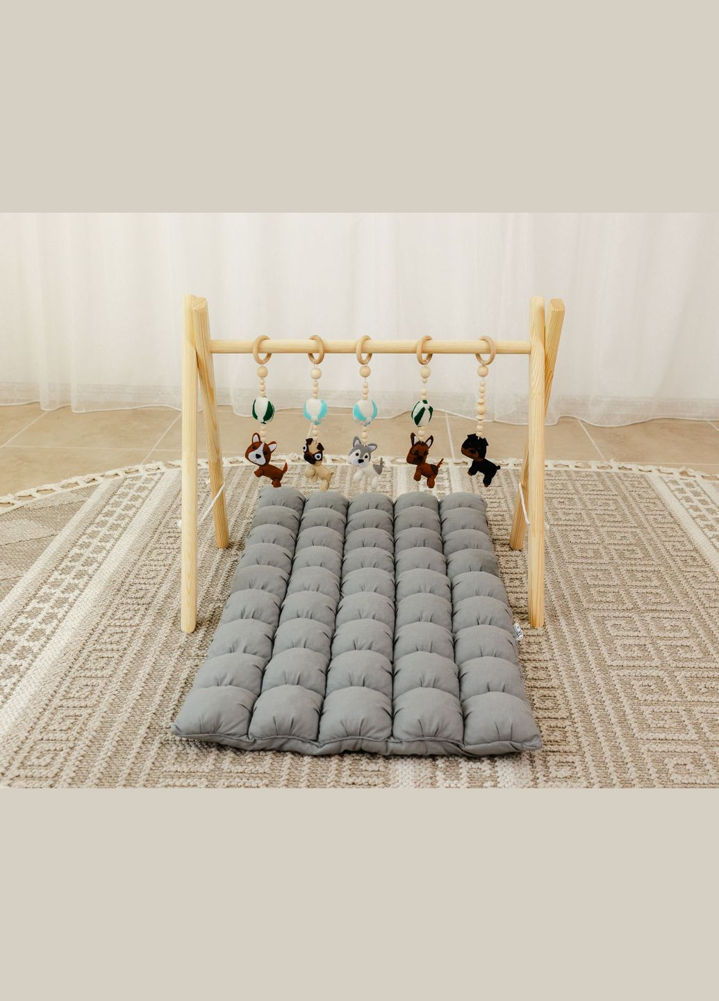 Мобиль детский напольный BabyGym XRMASTER Дружок с серым матрасиком No Brand (347584735)