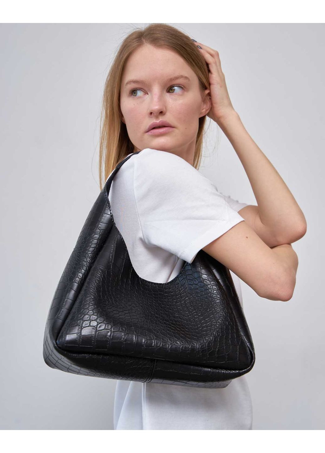 Жіноча сумка Кей чорний крокодил від екокожа молодіжна сумка на магніт та блискавки ProDobro (367266749)