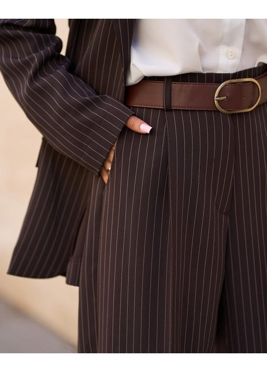Темно-коричневые классические брюки в полоску ISSA PLUS (360506411)