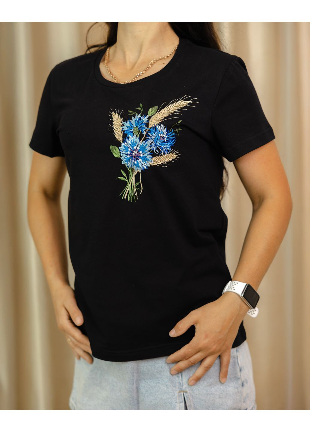 Чорна жіноча футболка вишиванка чорна волошковий букет xrmaster трикотаж (349461215)