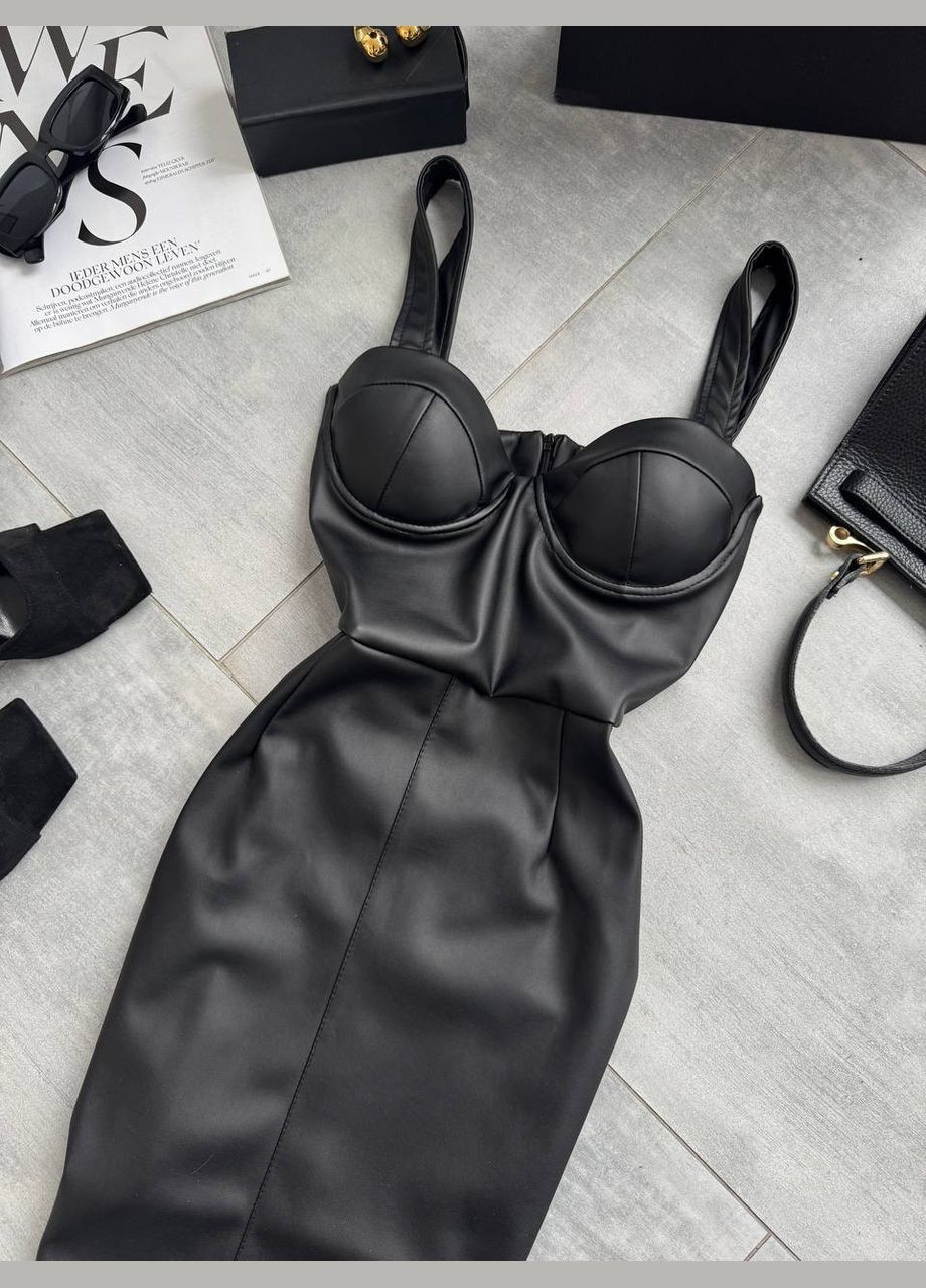 Чорна ділова, кежуал сукня з еко шкіри футляр No Brand однотонна