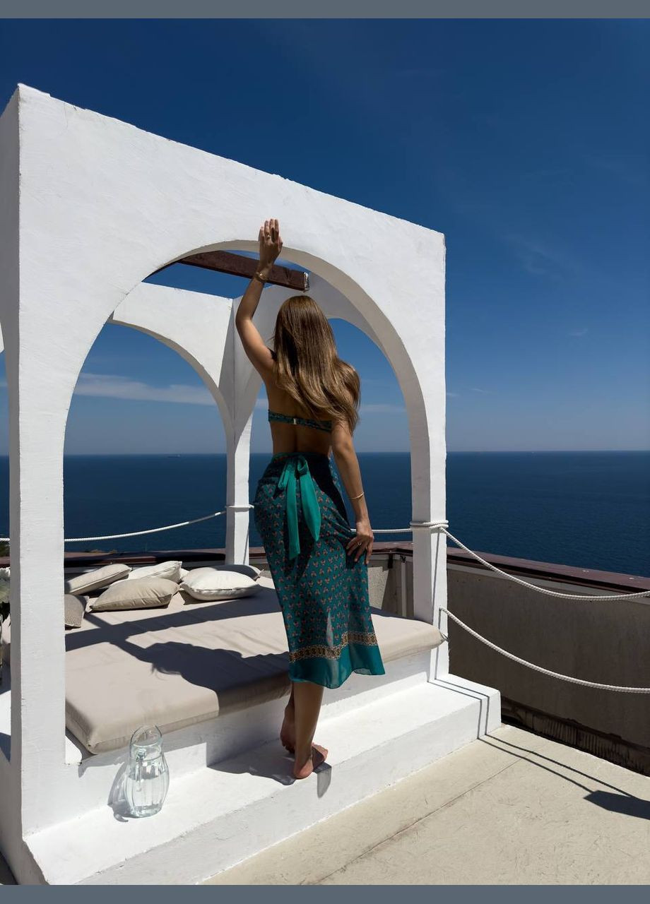 Зеленый невероятно красивый пляжный комплект купальники парео зеленого цвета No Brand