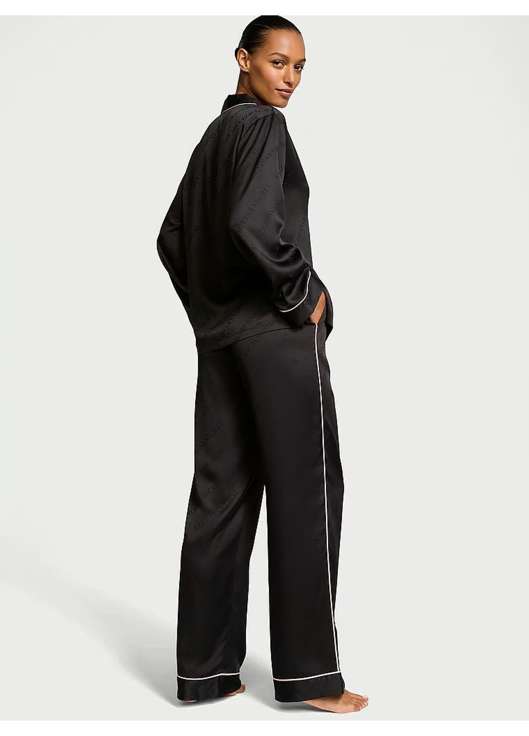 Черная всесезон пижама glazed satin long pajama set black stripes new Victoria's Secret