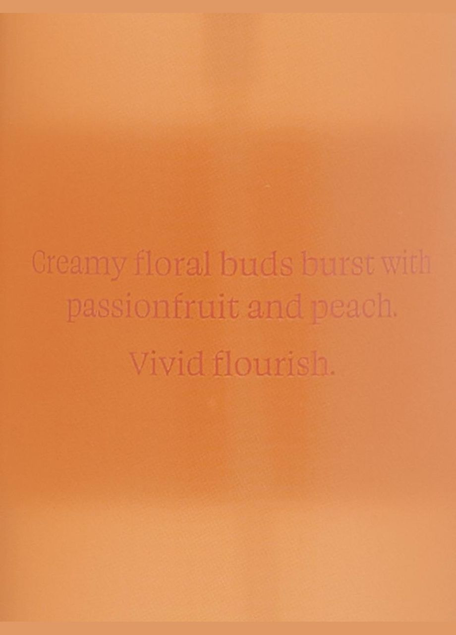 Парфюмированный спрей Vibrant Blooming Passionfruit 250 мл Victoria's Secret (285897561)