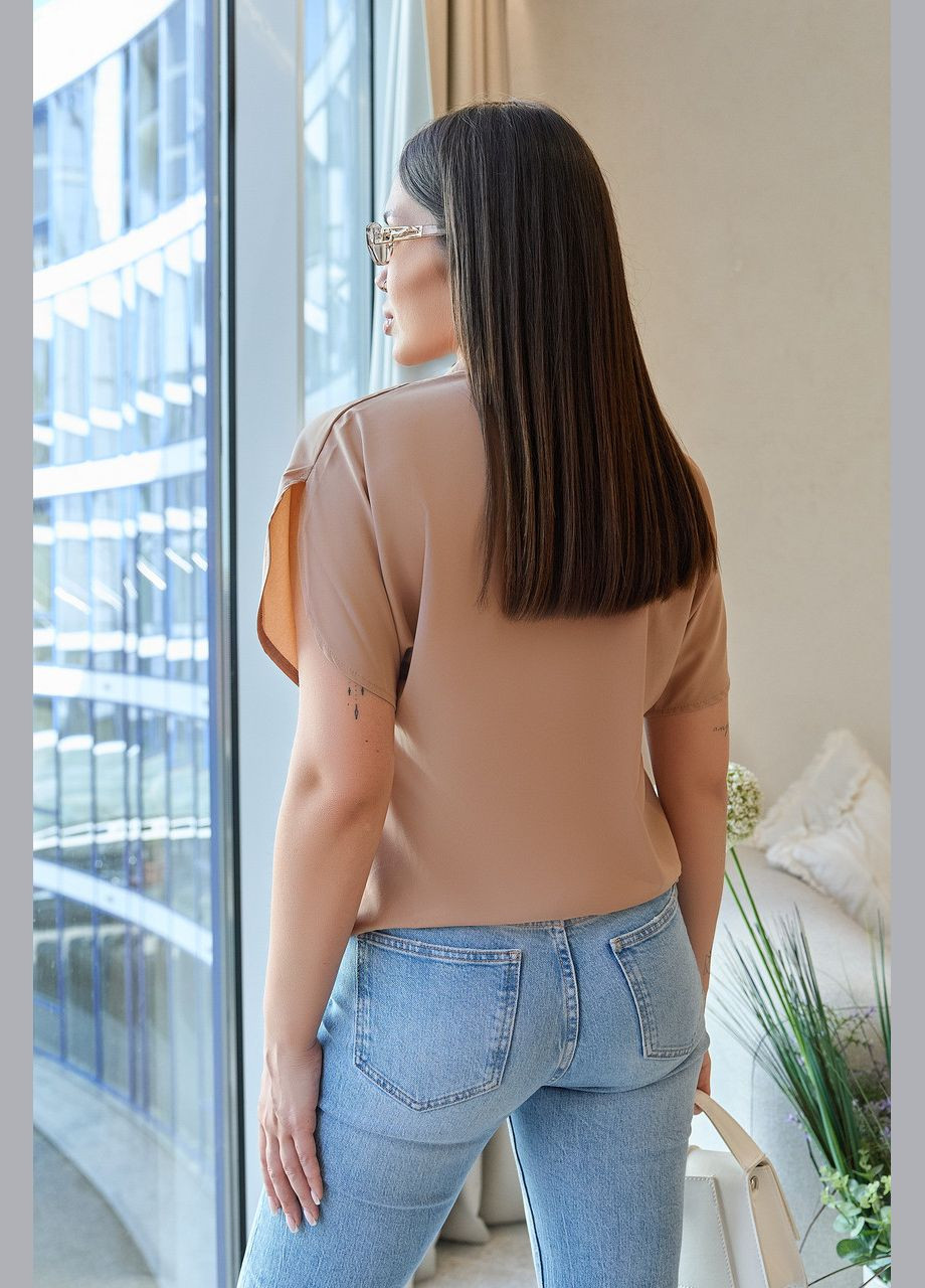 Кофейная летняя блуза с разрезным рукавом Fashion Girl