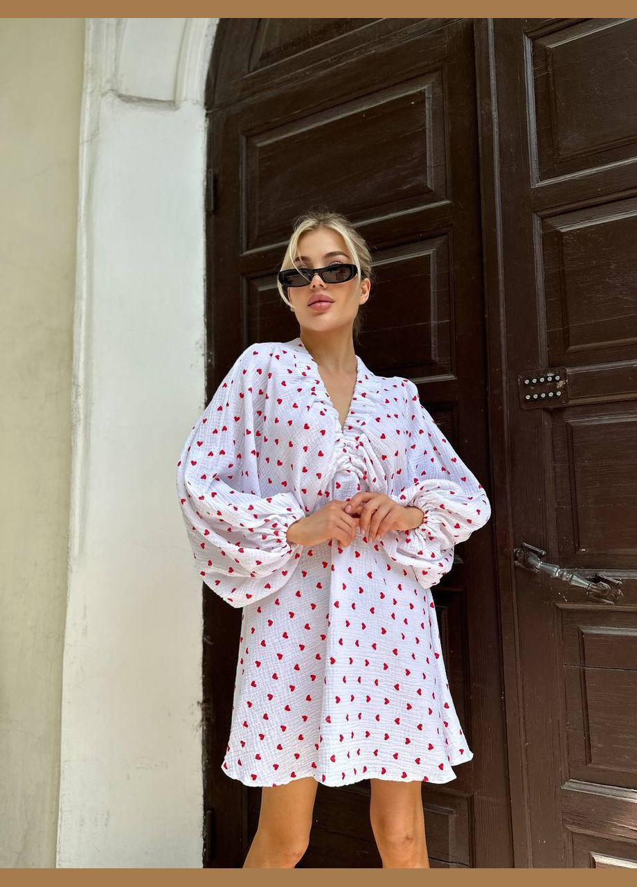 Белое повседневный платье из натуральной ткани муслин Adelante сердечки