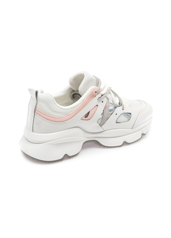 Белые всесезонные кроссовки Fashion A06-2(36-41) білі