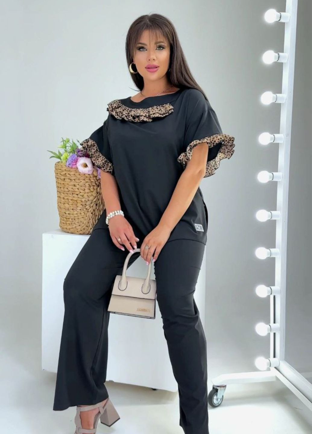 Повсякденний жіночий костюм Allthings (369670177)