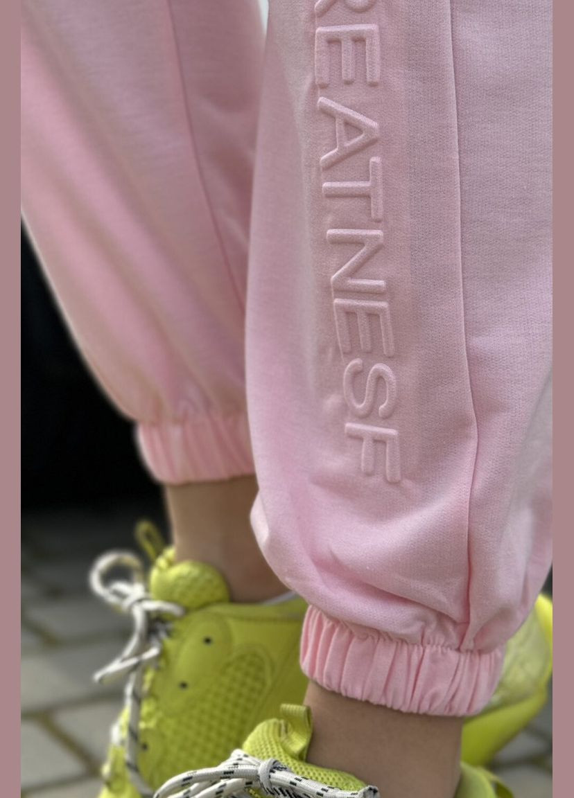 Спортивные штаны женские розового цвета Let's Shop (292755031)